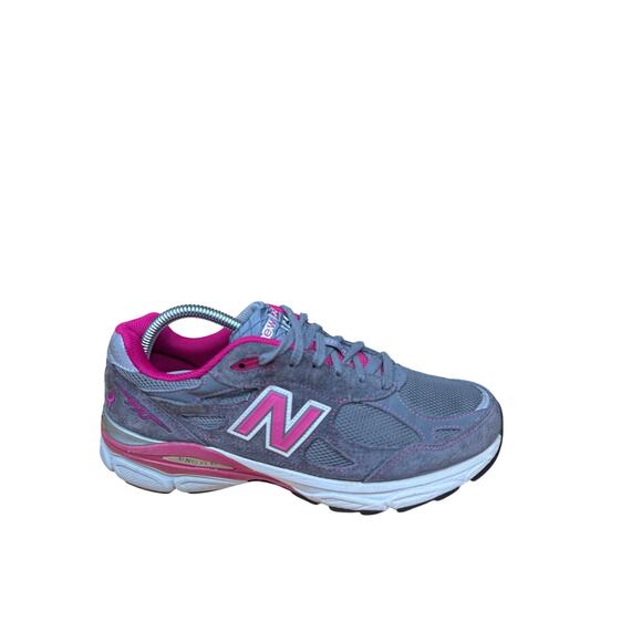 New Balance 990v3 Breast Cancer Awareness Running Shoes Gray Pink Womens 9.5 - Picture 1 of 11